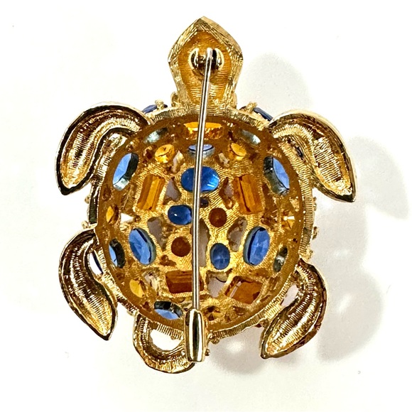 CRYSTAL TURTLE PIN - Picture 3 of 6